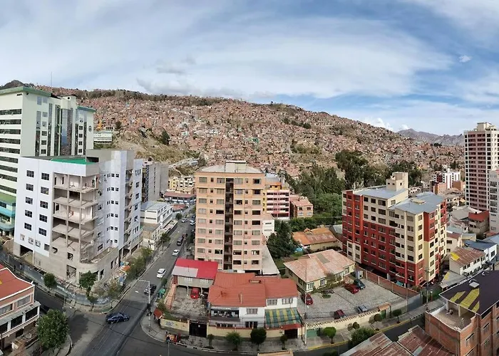Miraflores Departamento Centrico, Amplio, Hermosas Vistas, Duplex 3 Dormitorios