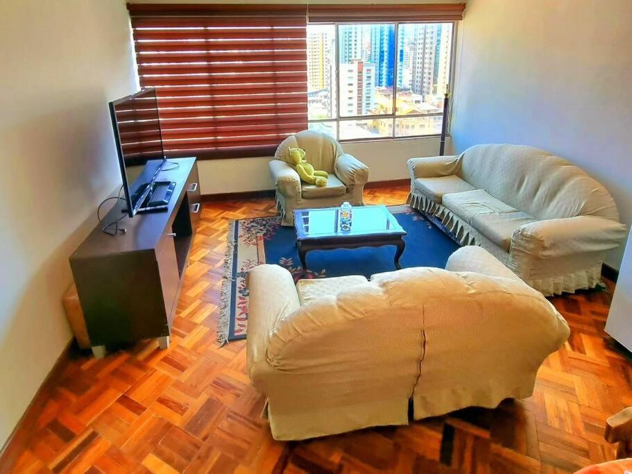 Miraflores Departamento Centrico, Amplio, Hermosas Vistas, Duplex 3 Apartment El Alto